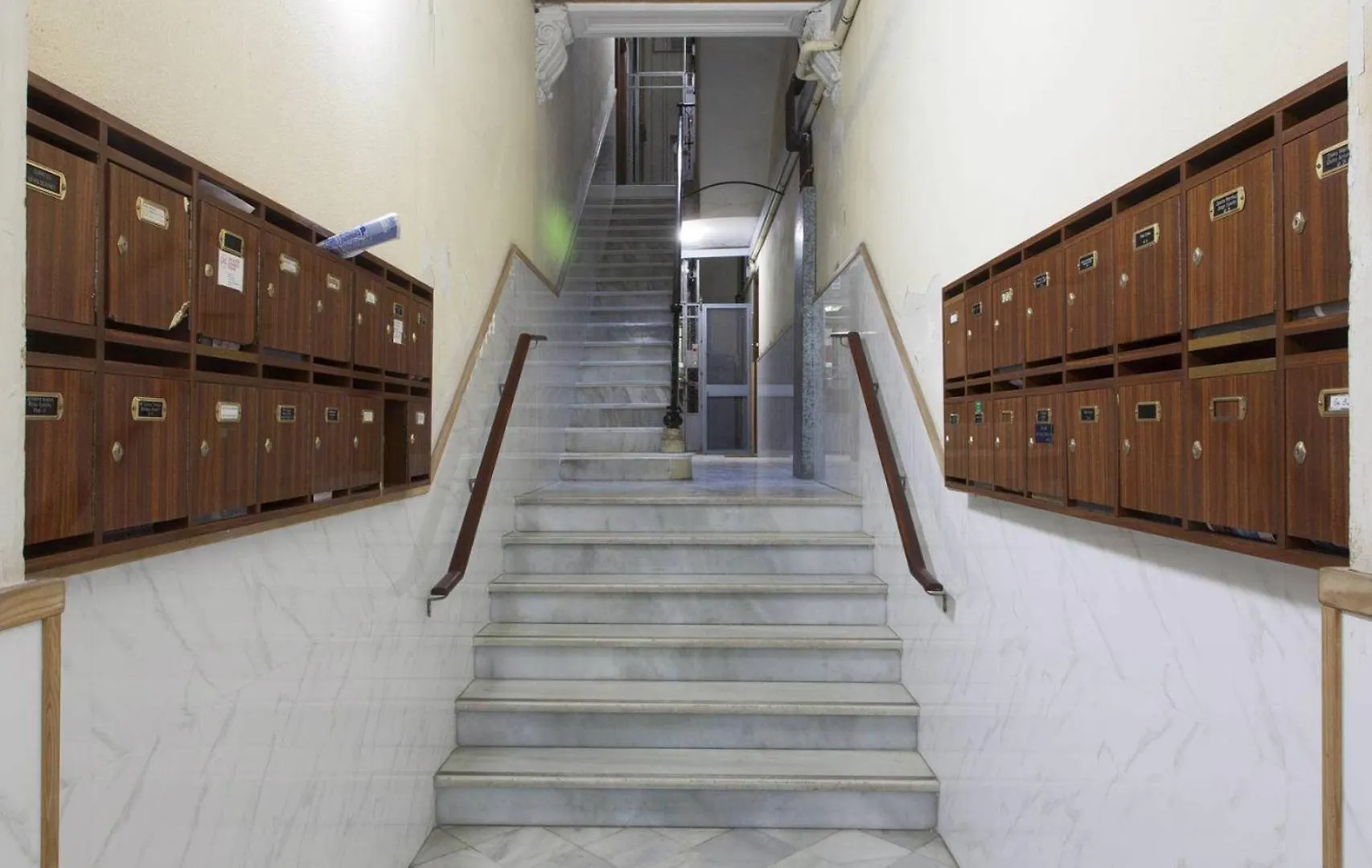 52Roc1069 - New 2Br Flat Near Plaza Espana Barcelona Spain